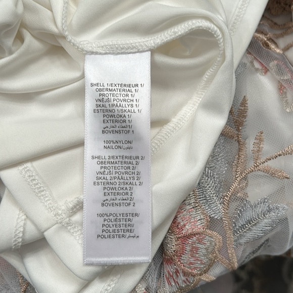 Adrianna Papell embroidery dress. Sheer overlay with white slip underlay. - Picture 7 of 7